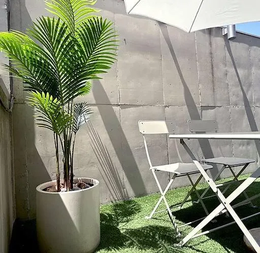아파트 Hongdae Good Vibe With Terrace *